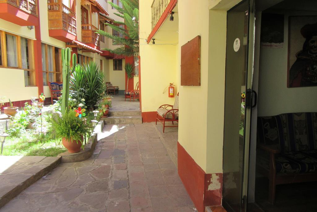 Hospedaje Kamila Cuzco Exterior photo