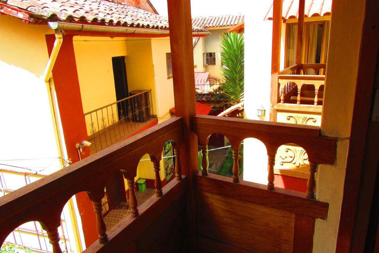 Hospedaje Kamila Cuzco Exterior photo